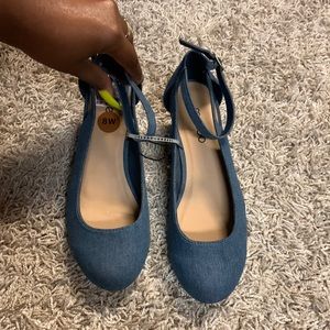 Me to jean wedge shoes